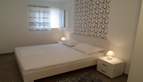 Apartment (One-Bedroom Apartment with Balcony - )