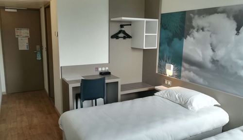 Standard Room, 2 Twin Beds