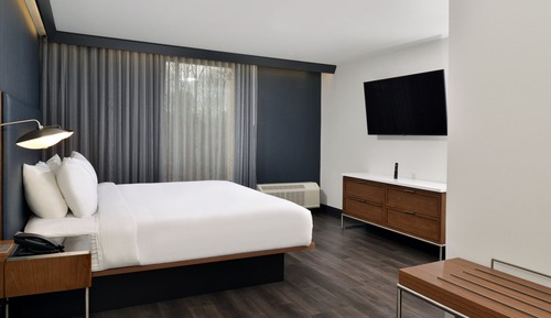 Suite, 1 Bedroom, Accessible Bathtub