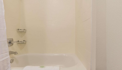 Standard Room, 2 Queen Beds, Non Smoking