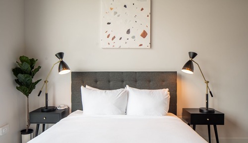 Comfort Studio, 1 Queen Bed, Kitchen (Self Check-in with Virtual Front Desk)