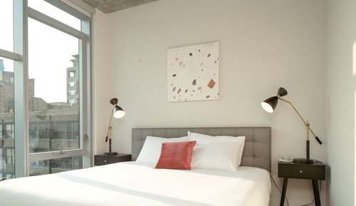 Signature Apartment, 1 King Bed with Sofa bed, Pool Access (Self Check-in with Virtual Front Desk)