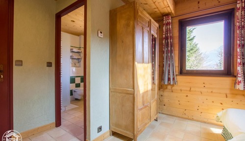 Suite, Ensuite, Mountain View (1 - Printemps)