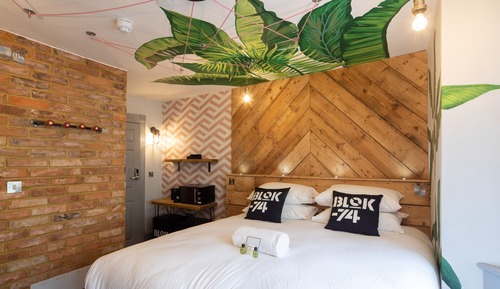 Superior King or Twin Room