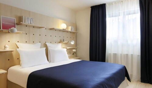 2-room Superior Apartment with Terrace