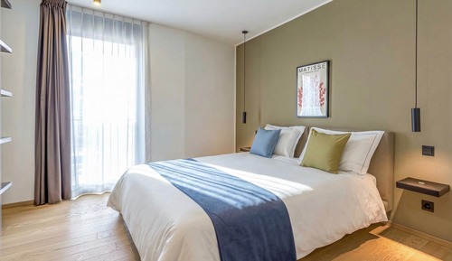 Family Apartment, Multiple Bedrooms, 2 Bathrooms (ICON H Lugano 502 Suite Business)