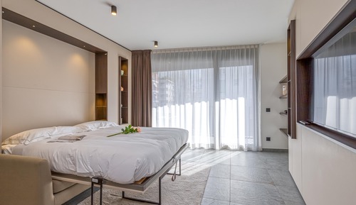 Family Studio (ICON H Lugano 302 Suite Micro-Living)