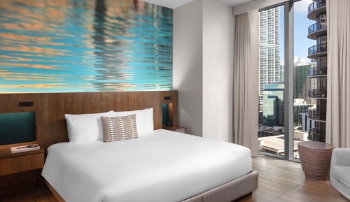 Jr. Residence Suite