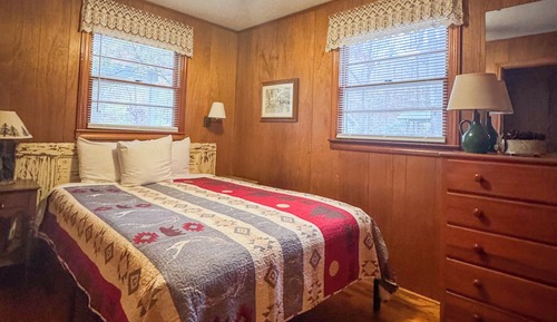 Premier Cottage