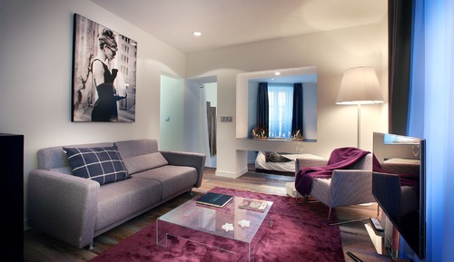 Deluxe Suite