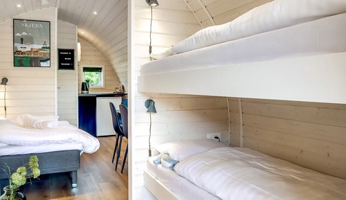 Luxury Cabin, Multiple Beds