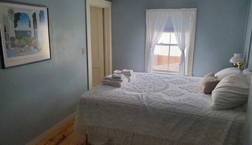 Cornish Station- Room 4