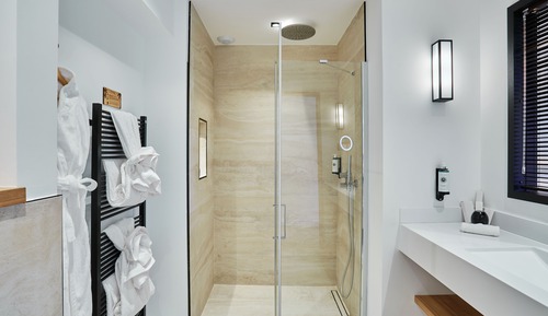 Classic Room, 1 Queen Bed, Garden Area