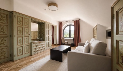 Junior Double Room