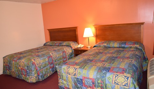 Double Room, Smoking