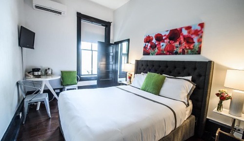 Room 25