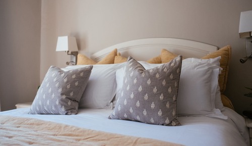 Signature Double Room, Ensuite, Mountain View