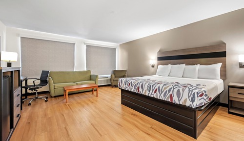 Suite, 1 King Bed, Non Smoking