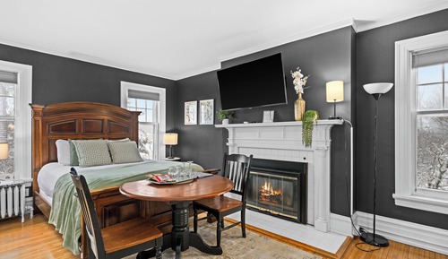 Mayors Chamber Suite