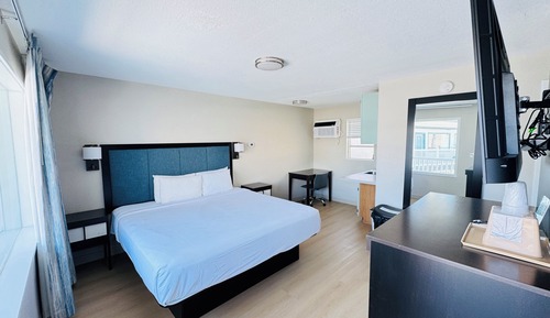 Standard Double Room, Multiple Beds, Non Smoking