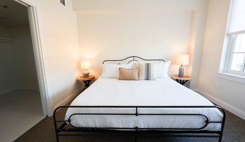 Suite, 1 King Bed