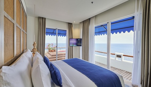 Rooftop Suite
