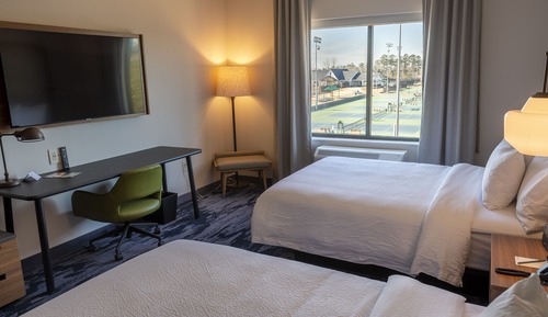 Standard Room, 2 Queen Beds (Mobility/Hearing Access, Roll-in Shwr)