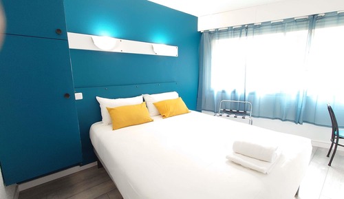 Family Room, Multiple Beds