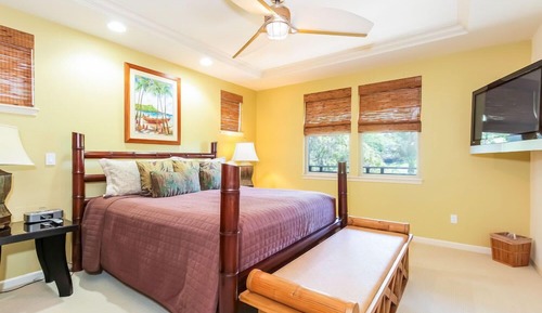 Townhome, Multiple Beds, Patio, Golf View (Mauna Lani Fairways #403)