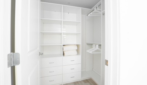 Premier Condo, 1 Bedroom, Balcony, Ocean View