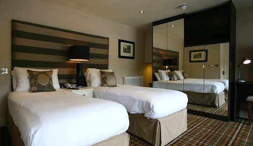 Twin Room, Ensuite (Disabled Access)