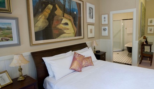 Standard Room, Non Smoking (3 - Queen Suite)