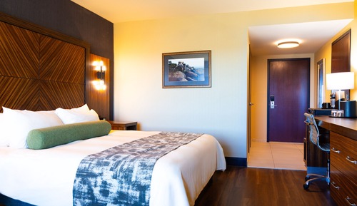 Room (KING TUB)