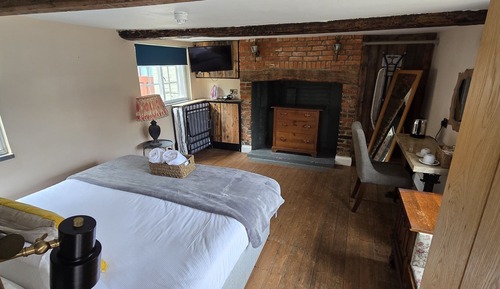 Standard Double or Twin Room, Ensuite