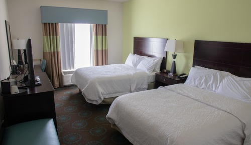 Room, 2 Queen Beds, Accessible, Non Smoking