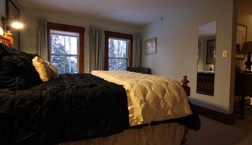 Jennifer (King Suite)