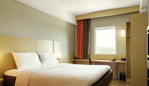 Deluxe Room, 1 Double Bed, Mountain View