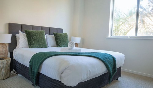 2 Bedroom River View Apartment