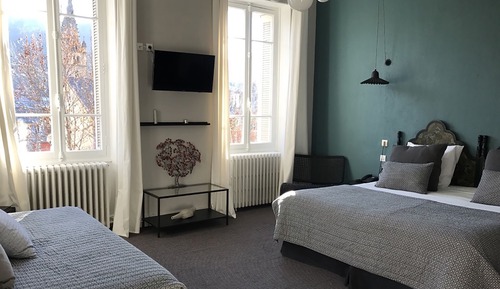 Spacious « Mexican » Room  2 or 3 persons