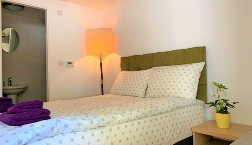 Double Room, Ensuite