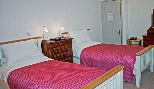 Superior Twin Room, Ensuite (Room 1)