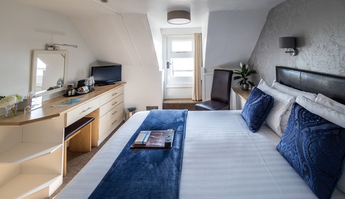 Double Room, Sea View (Room12 3rd Floor)