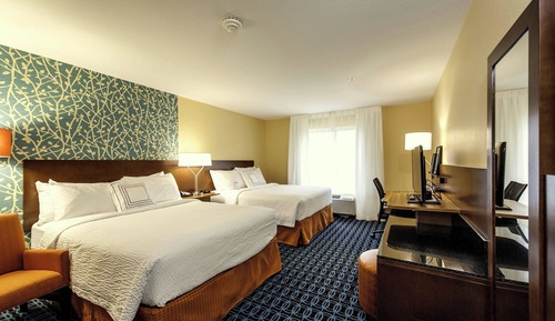 Room, 2 Queen Beds, Hearing Accessible (Accessible Bathtub)
