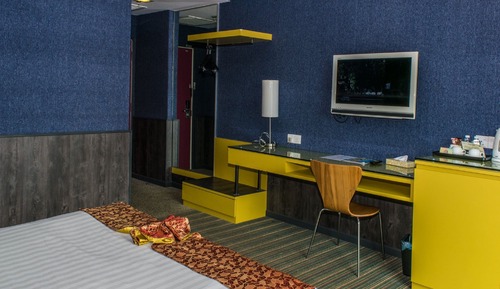 Deluxe Standard King