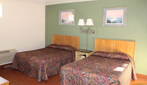 Standard Room, 2 Double Beds, Non Smoking