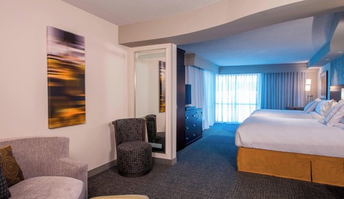 Suite, Multiple Beds, Hearing Accessible