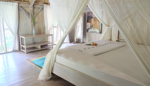 Duplex Bedroom Villa (downstair fan, Upstair AC)