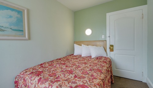Economy Room, 1 Double Bed