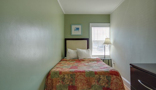 2 Bedroom Apartment with Private Balcony