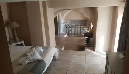 Superior Studio, Garden View